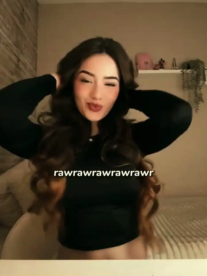 Viral Rawrawraw CapCut Template